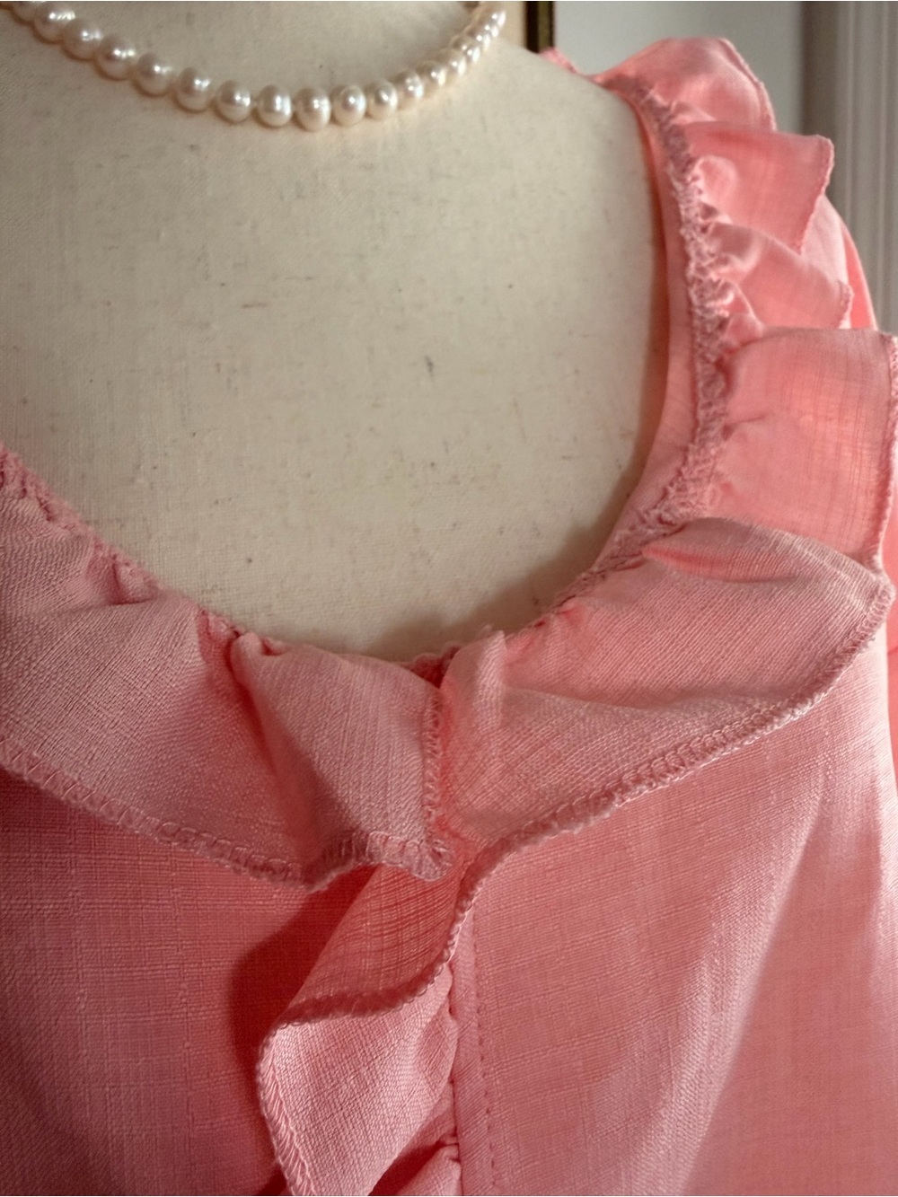 100% Linen Ruffle-Front Blouse - Picture 5 of 12